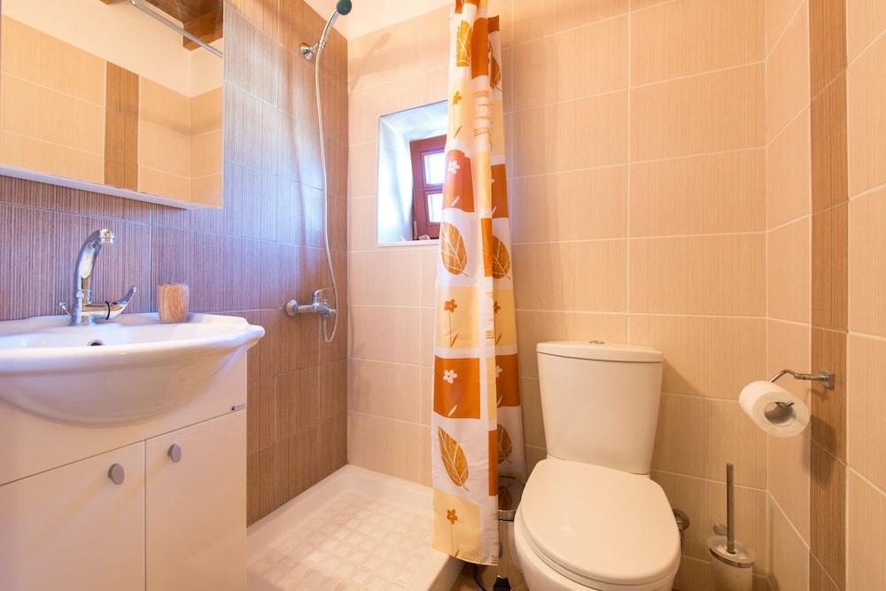 3 Charites Old Town Apartment Rhodes City Bagian luar foto