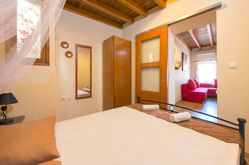 3 Charites Old Town Apartment Rhodes City Bagian luar foto
